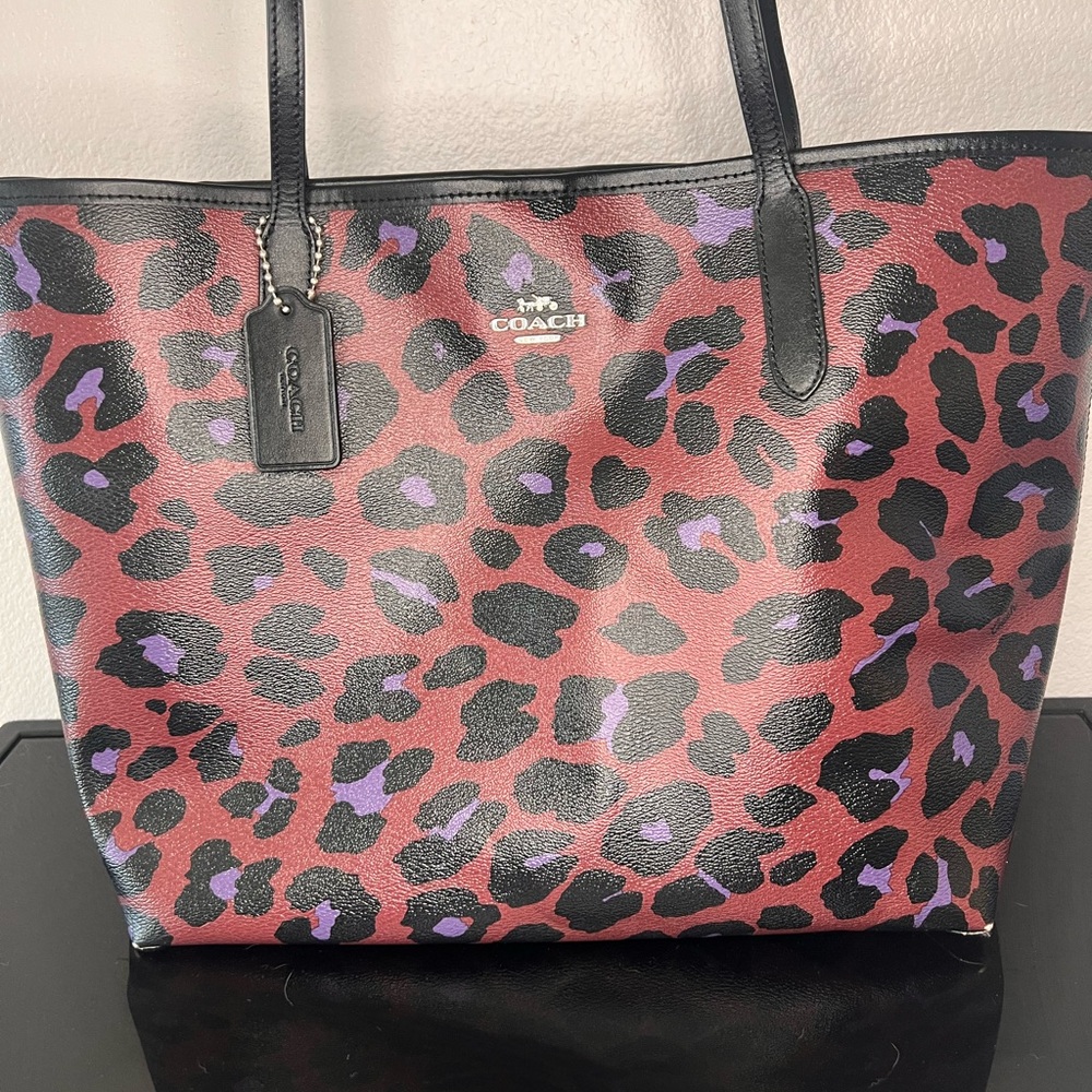 Coach Ciry Leopard Print Tote Bag